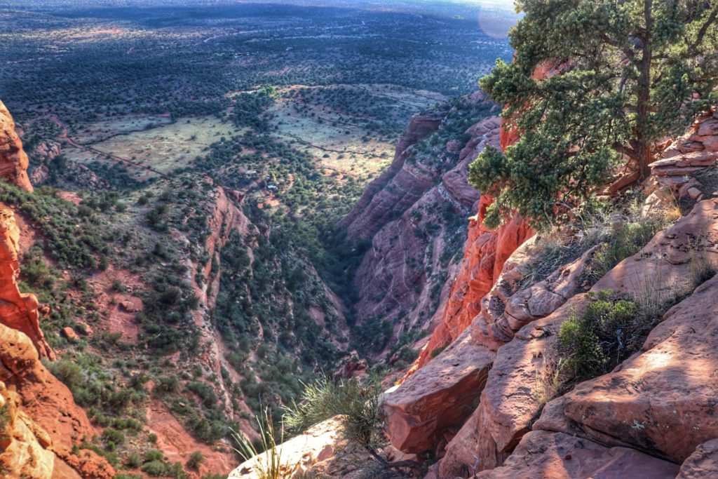 Best Hike In Sedona Bear Mountain Trail