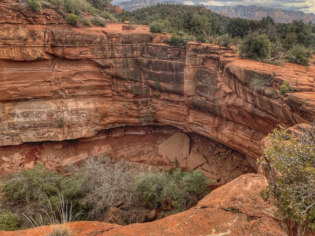 Soldier's Pass Cave Hike Trail - Best Sedona Hike 