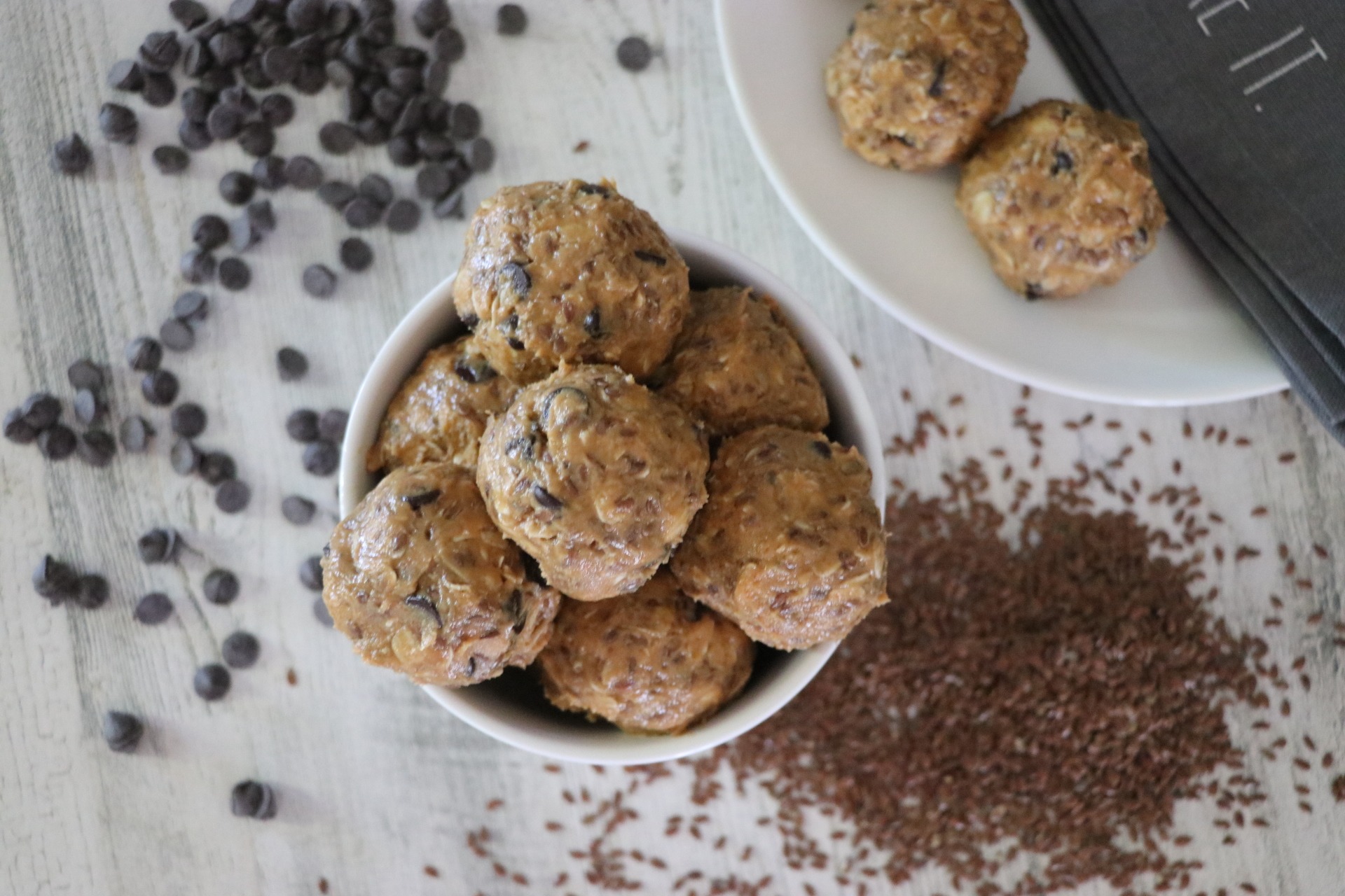 Peanut Butter Protein Balls - All Day I Dream About Food