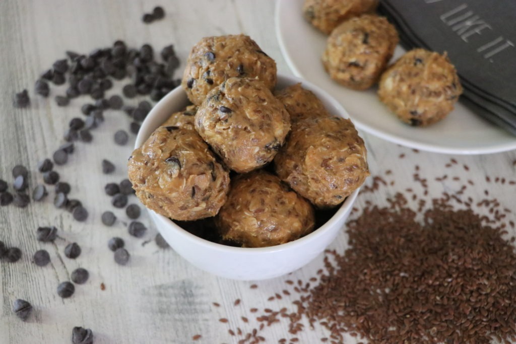 Peanut Butter Protein Balls - All Day I Dream About Food