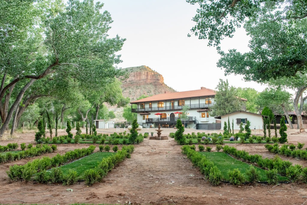 Best Place to Stay Zion Zion Red Rock Oasis