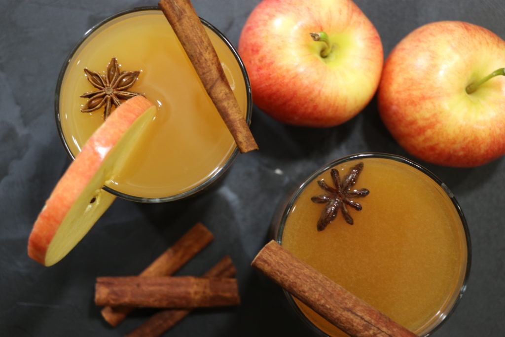 Best Easy Spiked Hot Apple Cider Cocktail 