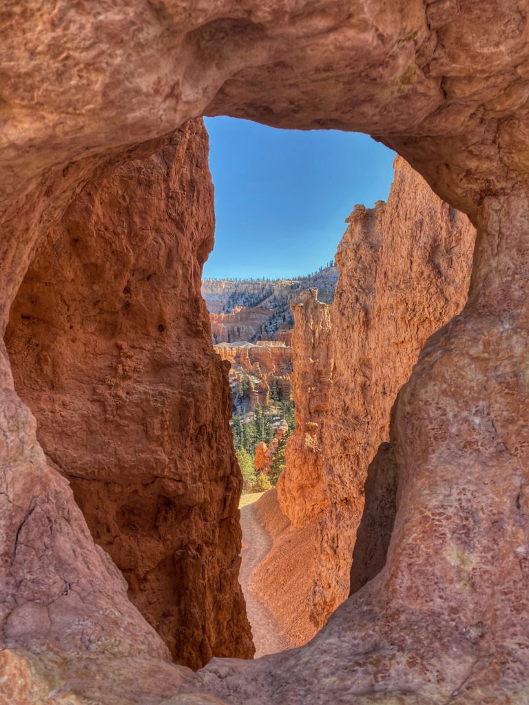 Peek-A-Boo-Loop Trail Hike Bryce Canyon National Park