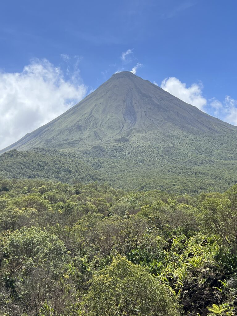 Arenal Volcano View and Lava Trails guide