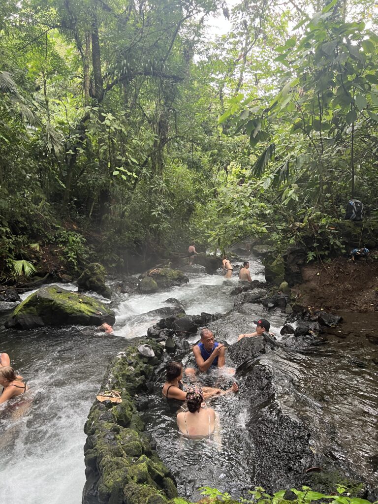 Secret public hot springs in La Fortuna