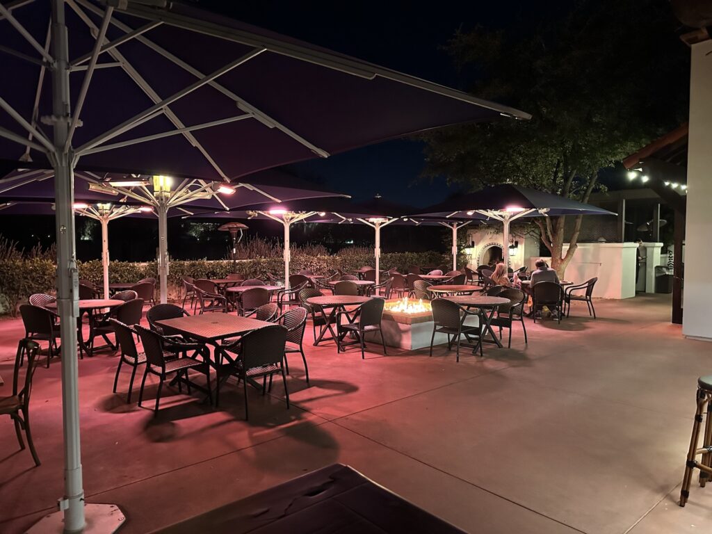 Best outdoor restaurant in Phoenix